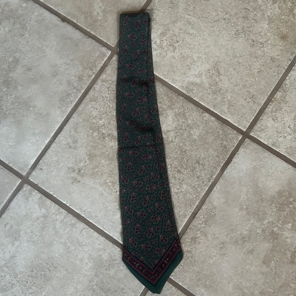 kenneth Gordon Other - Kenneth Gordon silk tie